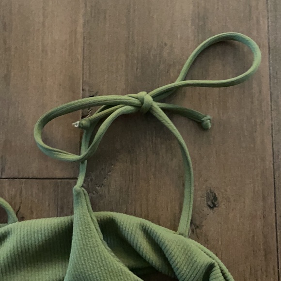 Women’s Swimsuit Top Tie Shoulder Straps - Picture 3 of 3